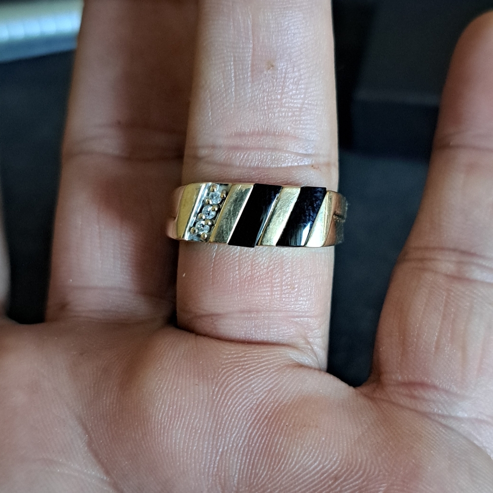 *SOLD *Mens Solid 10k Yellow Gold Diamond & Onyx Ring